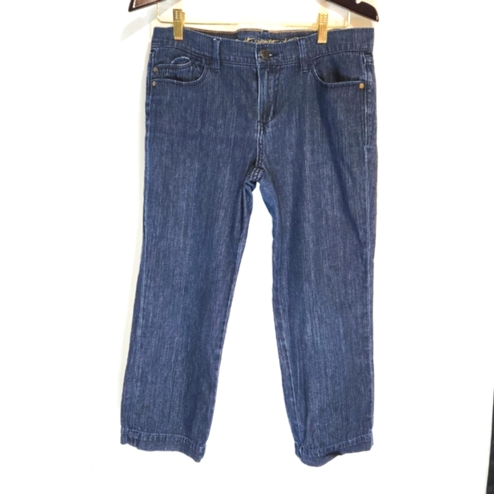 UNIVERSAL THREAD CLASSIC RISE CAPRI JEANS SIZE 6